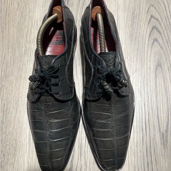 Elegant Black Alligator Pattern Men's Oxfords